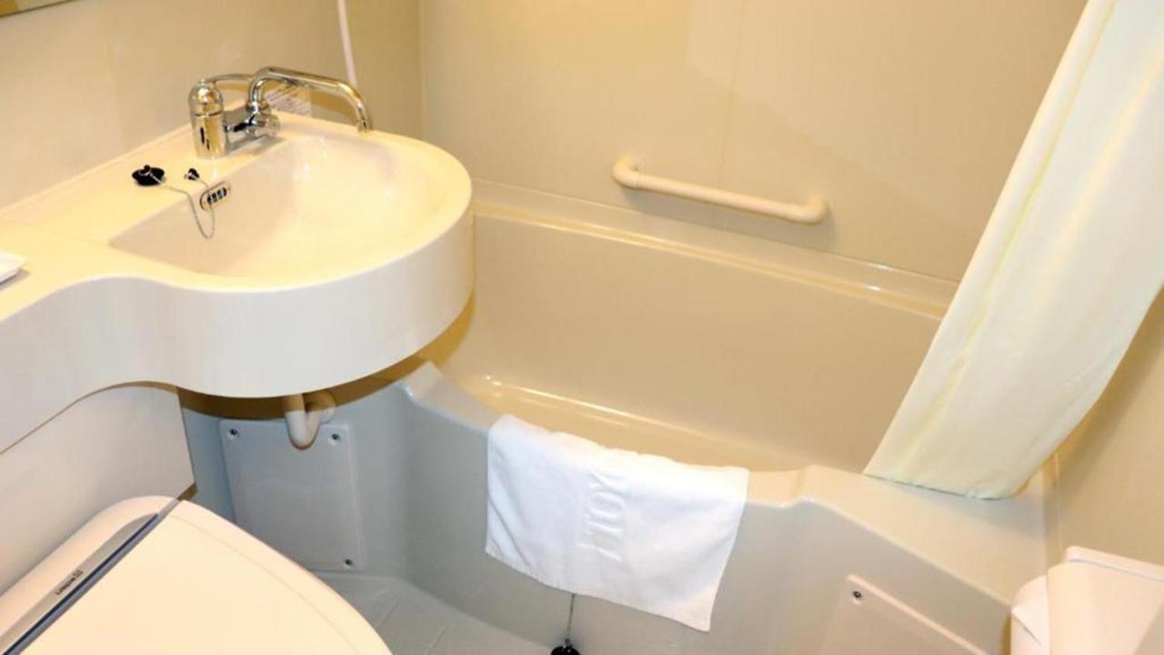 Toyoko Inn Hiroshima-Eki Shinkansen-Guchi No.2 מראה חיצוני תמונה