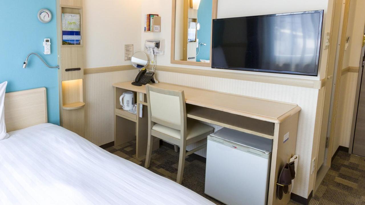 Toyoko Inn Hiroshima-Eki Shinkansen-Guchi No.2 מראה חיצוני תמונה
